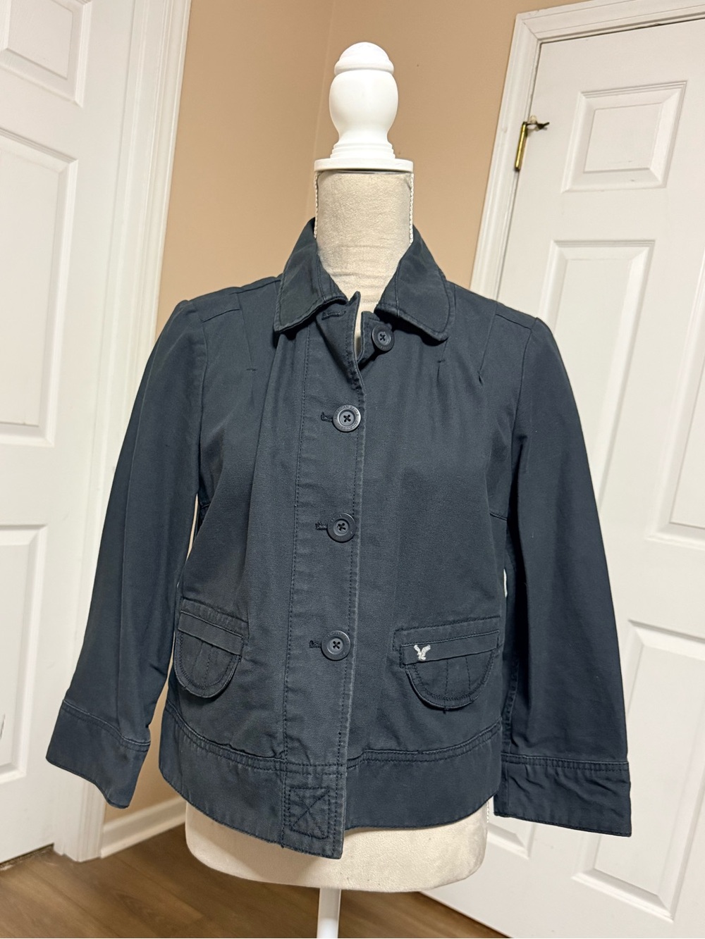 American eagle dark gray waist length three-quarter sleeve coat size medium